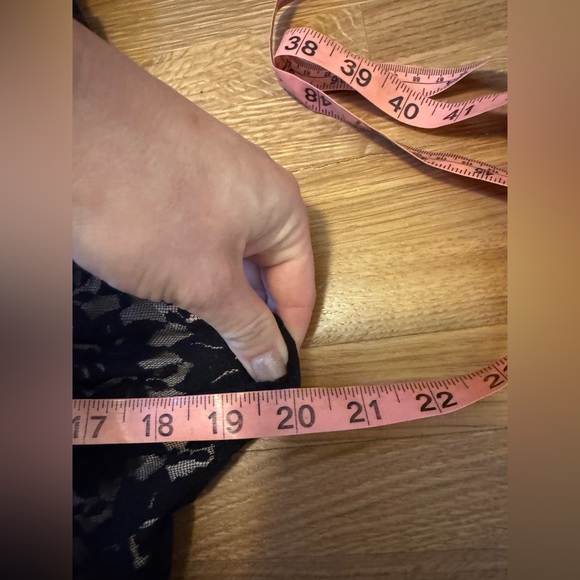 90s Vintage Nicole Miller Lace Illusion LBD Sz M - Picture 8 of 9